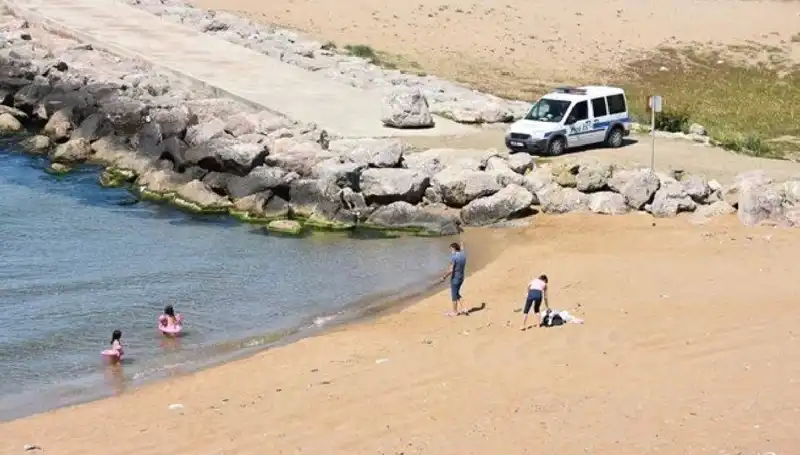 Sinop'un Gözde Plajlarında Denize Girmek Artık Yasak mı?