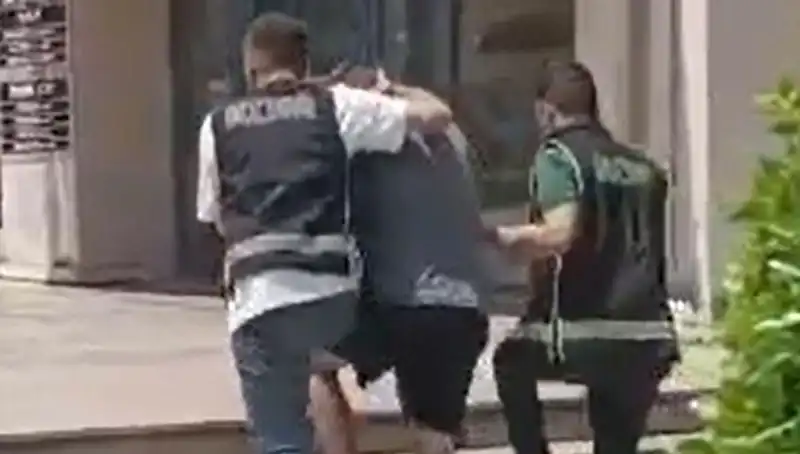 Sahte Dövizle Alışveriş Yapan Turist Hakkında Şok Gelişme