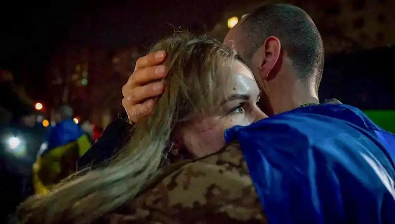 Ukrayna ve Rusya, 350 savaş esirini karşılıklı olarak takas etti