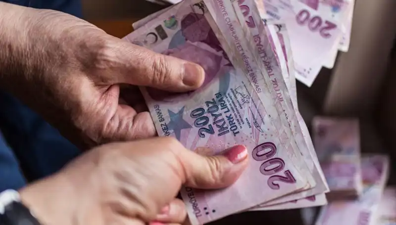 Temmuz Ayında Emekli ve Memur Maaşları Ne Kadar Artacak?