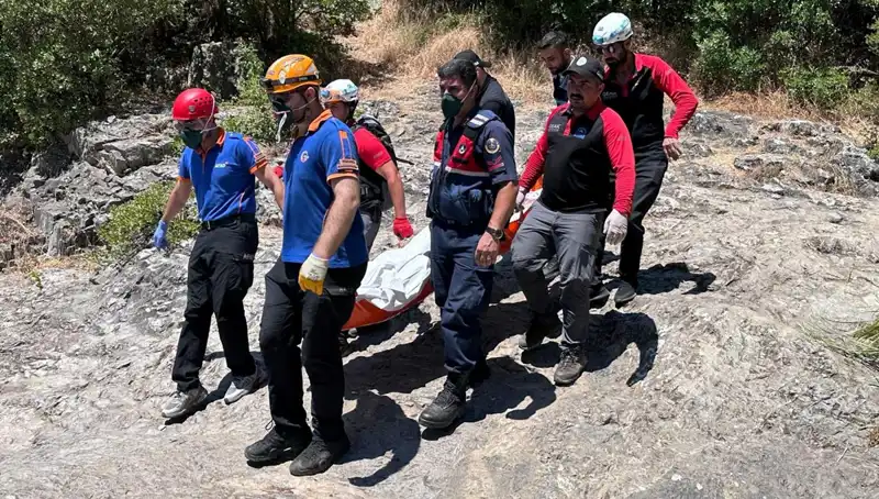 Kayalıklar Arasında Gizemli Ölüm Olayı: Gerçekler Aramızda mı?