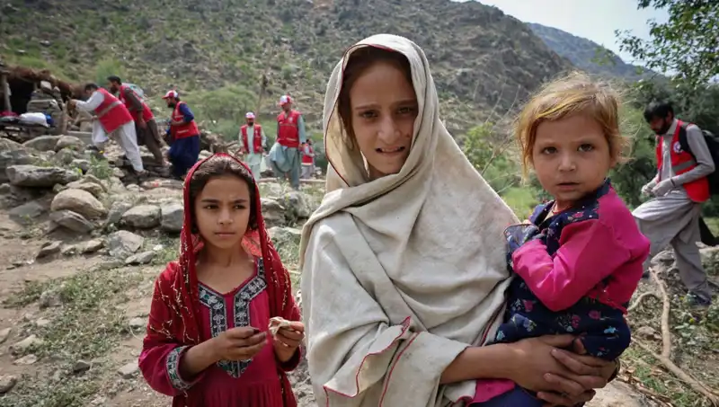 Afganistan'da Gece Bastıran Deprem: 2 Binden Fazla Can Gitti