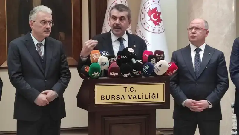 Bakan Tekin'den Çalışanlara Protestolarda Yaptırım Uyarısı Geldi