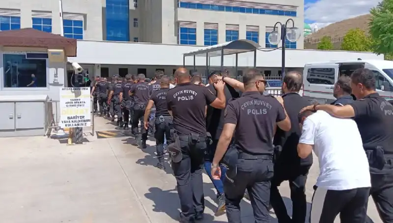 Ankara'da Haraç Çetesi Çökertildi: Avukatlardan Destek Almışlar!