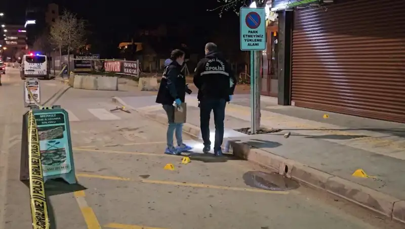 Pideci Dükkanında Yaşanan Kavga: Bir Ölü, Üç Yaralı