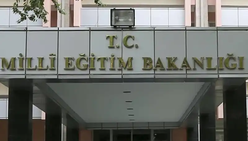 MEB'den Kritik Uyarı: Bakanlığın Adını Kullanan Dolandırıcılara Dikkat!