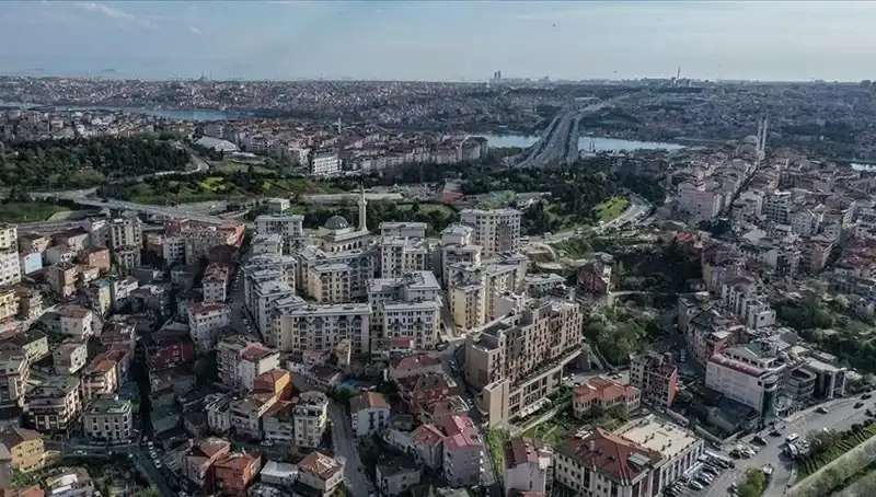 İstanbul'un Kentsel Dönüşüm Çıkmazı: Nedenler ve Çözüm Önerileri