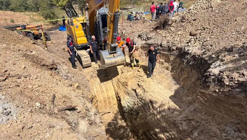 Manisa’da Havuz Kazısında İki Kişi Toprak Altında Kaldı: Olayın Detayları