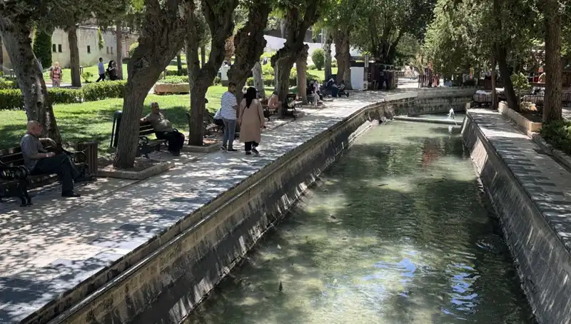 Şanlıurfa'da Sıcak Hava Dalgası: Termometreler 37 Dereceyi Gösterdi
