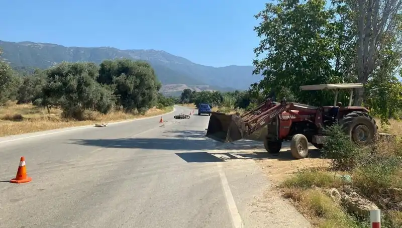 İzmir’de Feci Kaza: Motosiklet Sürücüsü Hayat Mücadelesi Veriyor
