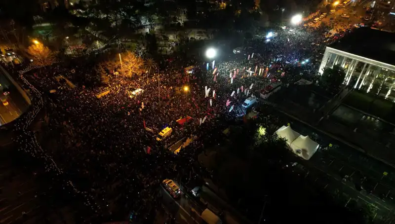 İstanbul, Ankara ve İzmir'de İmamoğlu İçin Yoğun Eylemler Düzenlendi