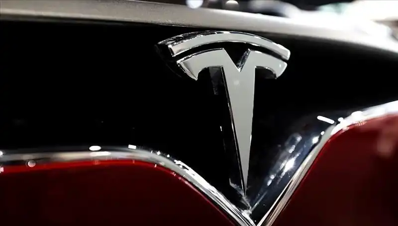 Tesla’nın Ucuz Model Tartışmaları ve FSD Beklentileri: Neler Oluyor?