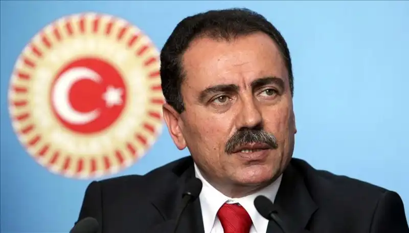 Muhsin Yazıcıoğlu: Siyasi Hayatı ve Mirası ile Anılıyor