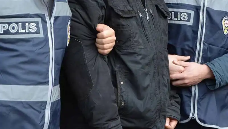 Ankara Merkezli FETÖ Operasyonunda 16 Kişi Gözaltına Alınıyor