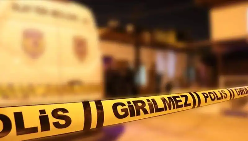Denizli'de Korkunç Olay: Polis Memuru Ailesini Vurdu, Ardından İntihar Etti