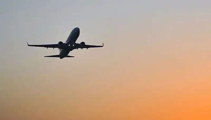 İstanbul’a Dönüş Yolu: THY ve Pegasus Yolcu Uçakları Harekete Geçti