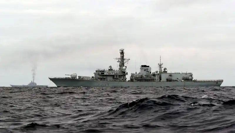 Rusya'nın Tek Uçak Gemisi Savaşa Hazır Olmasına Rağmen Krizle Karşı Karşıya