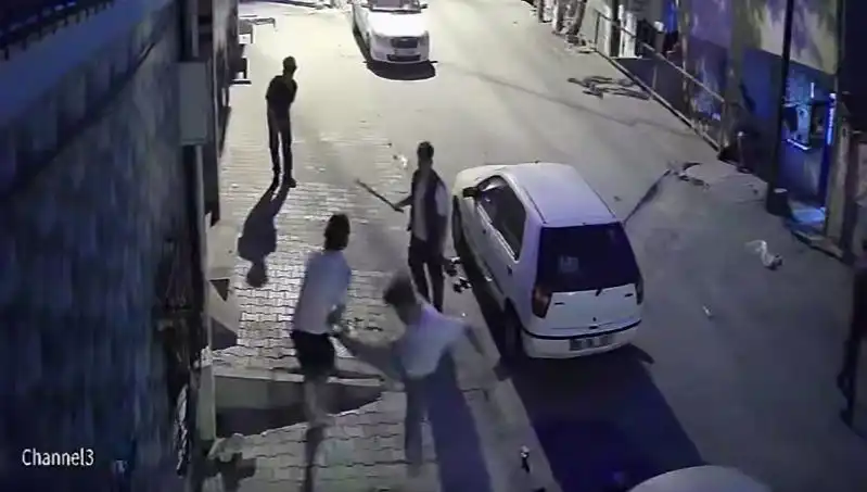 Başakşehir’de Taşlı Sopalı Kavga: Olayın Çarpıcı Detayları ve Gözaltına Alınanlar