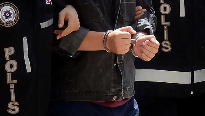 Bursa'da Uyuşturucu Operasyonunda Şok Gerçek: 327 Zanlı Tutuklandı!